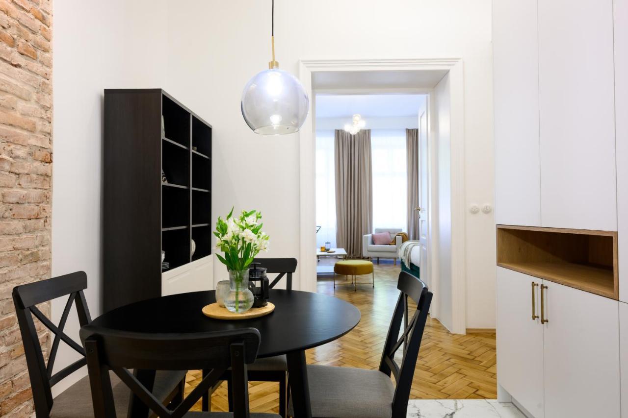 Native Apartments Dietla 71 Cracovie Extérieur photo